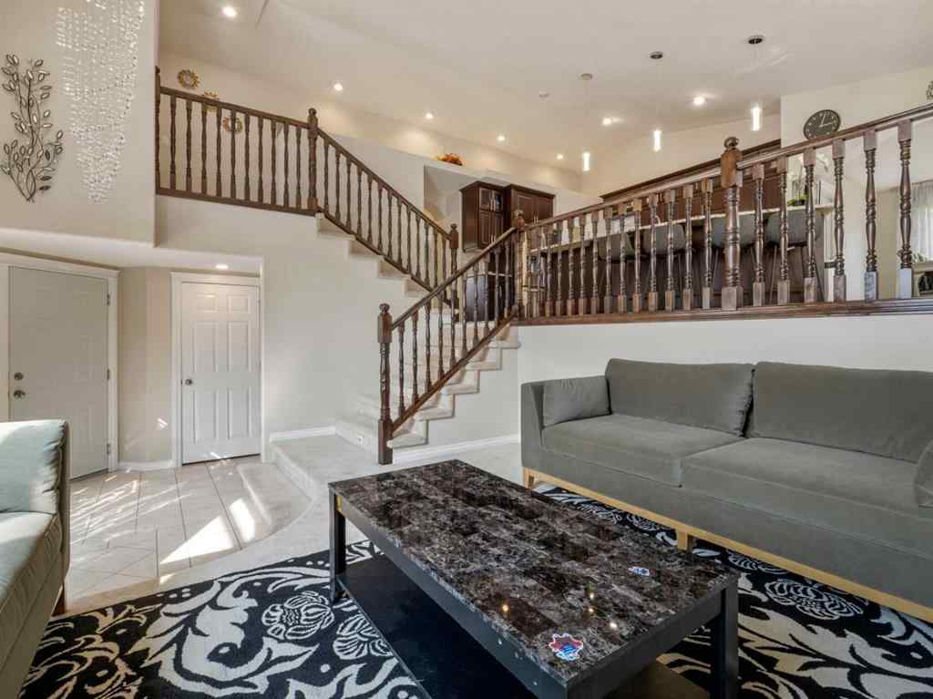 MLS® A2258003 - 605 Couleecreek Place S in Southgate Lethbridge, Residential
