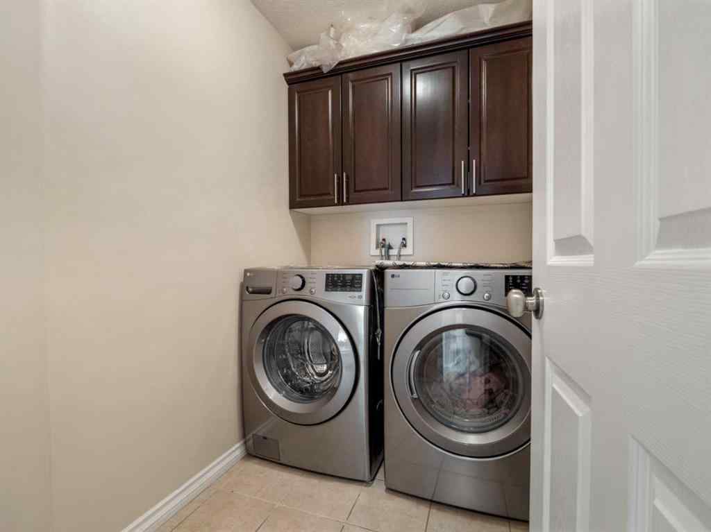 MLS® A2258003 - 605 Couleecreek Place S in Southgate Lethbridge, Residential