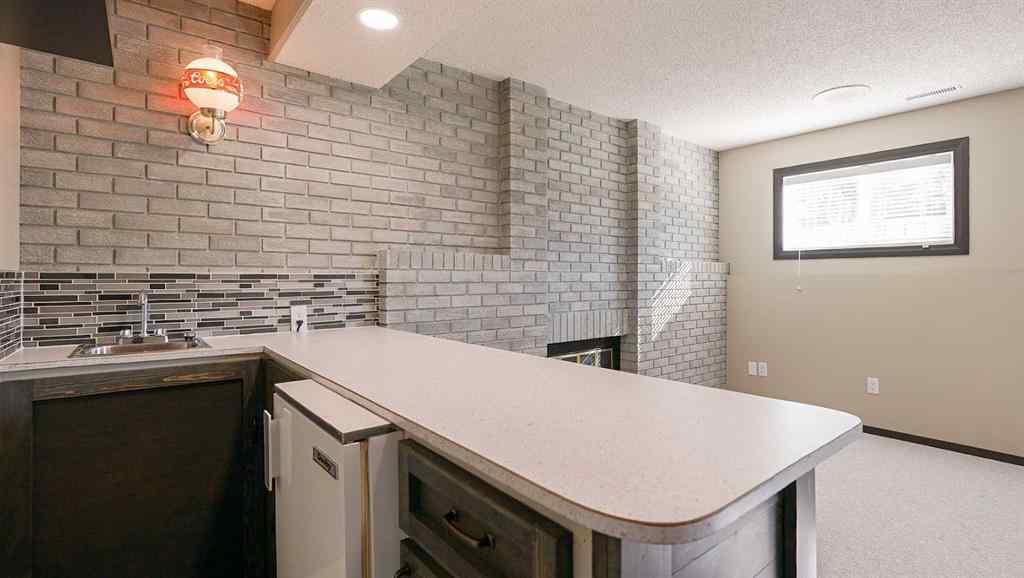 MLS® A2258011 - 134 Shields Crescent SE in SE Southridge Medicine Hat, Residential