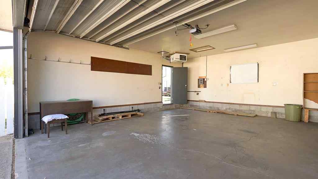 MLS® A2258011 - 134 Shields Crescent SE in SE Southridge Medicine Hat, Residential