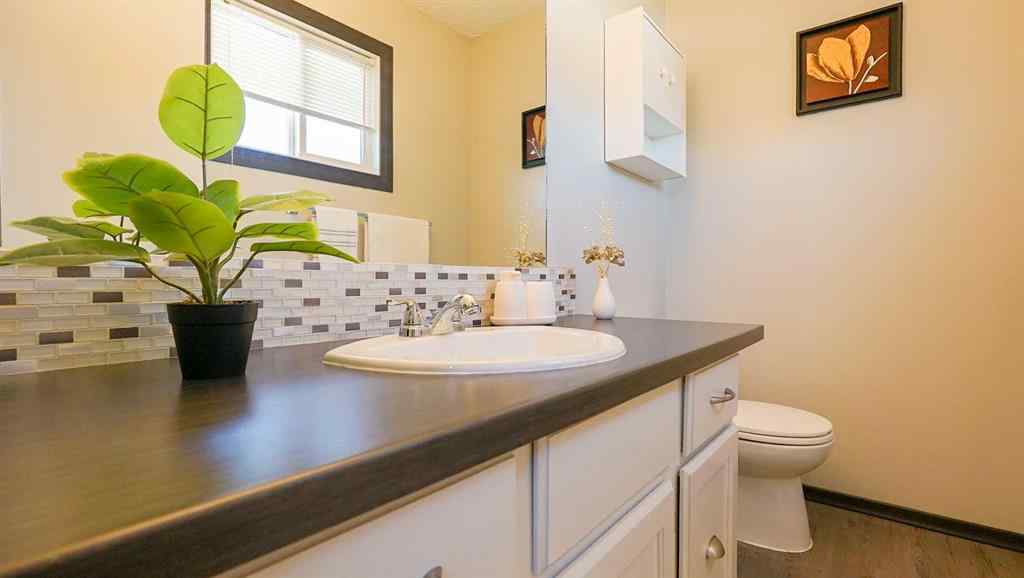 MLS® A2258011 - 134 Shields Crescent SE in SE Southridge Medicine Hat, Residential