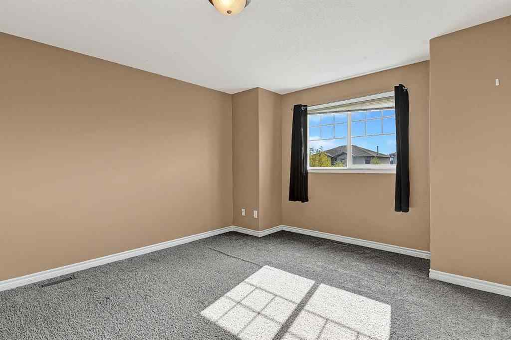 MLS® A2258012 - 10338 70 Avenue  in Mission Heights Grande Prairie, Residential