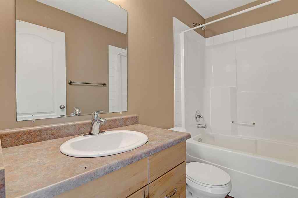 MLS® A2258012 - 10338 70 Avenue  in Mission Heights Grande Prairie, Residential