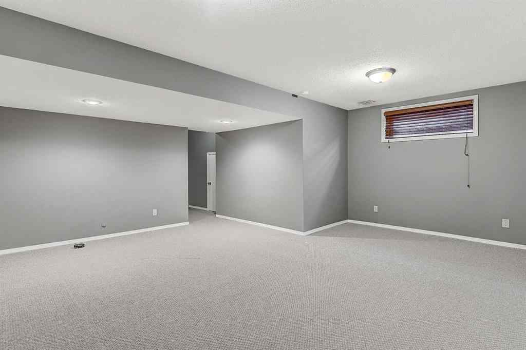 MLS® A2258012 - 10338 70 Avenue  in Mission Heights Grande Prairie, Residential
