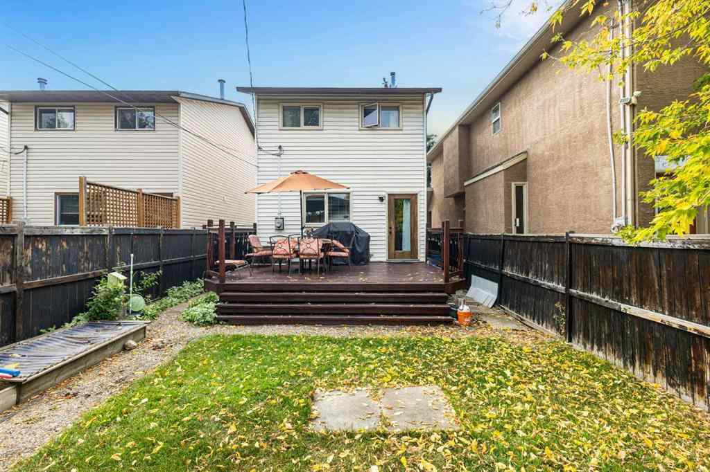 MLS® A2258015 - 4532 Montgomery Avenue NW in Montgomery Calgary, Residential