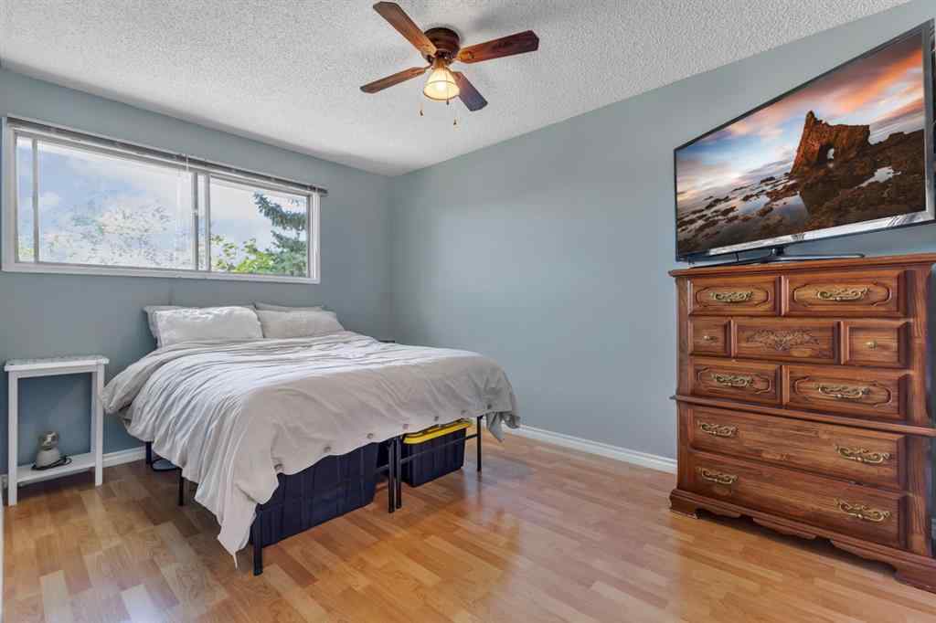 MLS® A2258016 - 120 Pennsburg Way SE in Penbrooke Meadows Calgary, Residential