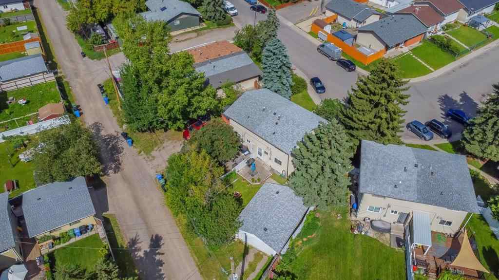 MLS® A2258016 - 120 Pennsburg Way SE in Penbrooke Meadows Calgary, Residential