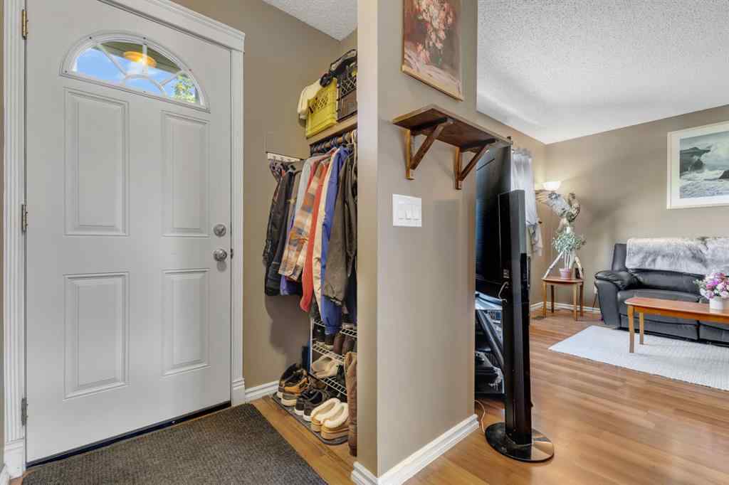 MLS® A2258016 - 120 Pennsburg Way SE in Penbrooke Meadows Calgary, Residential