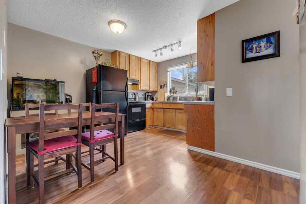 MLS® A2258016 - 120 Pennsburg Way SE in Penbrooke Meadows Calgary, Residential