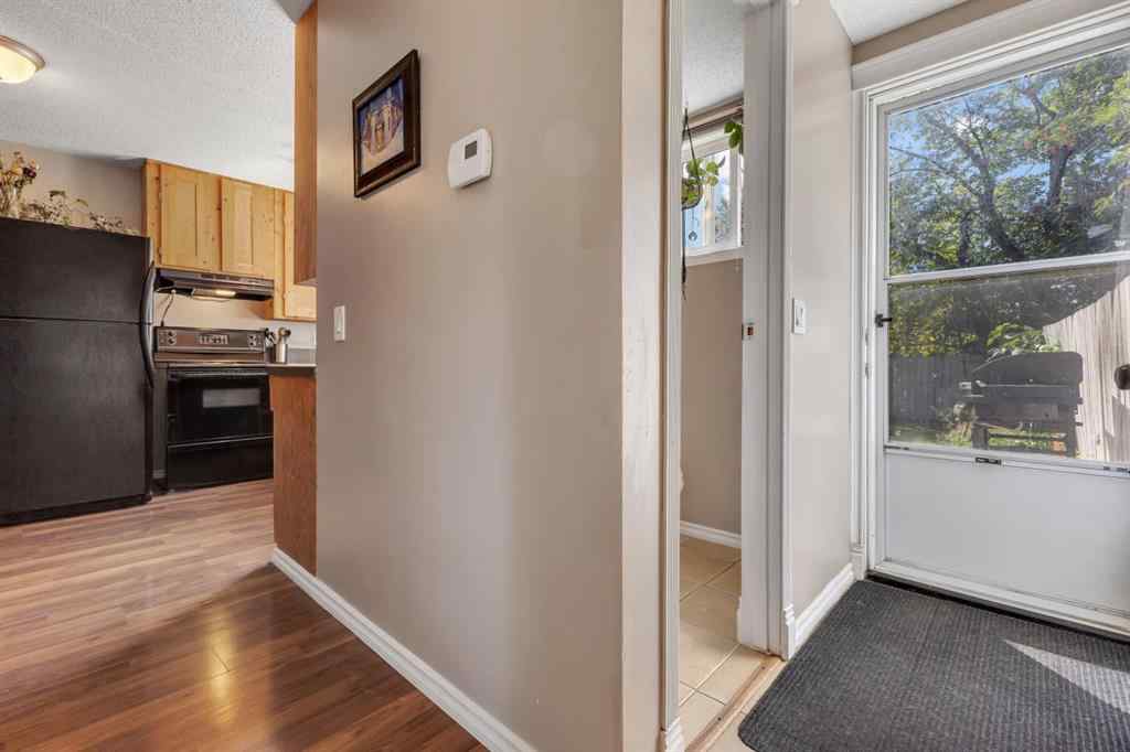 MLS® A2258016 - 120 Pennsburg Way SE in Penbrooke Meadows Calgary, Residential