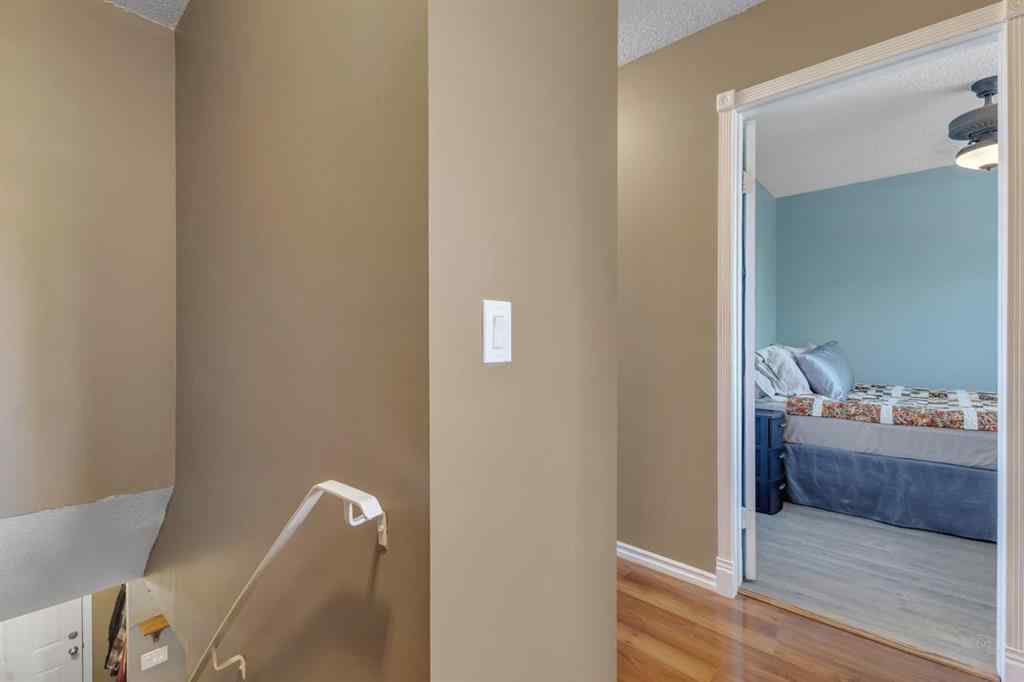 MLS® A2258016 - 120 Pennsburg Way SE in Penbrooke Meadows Calgary, Residential