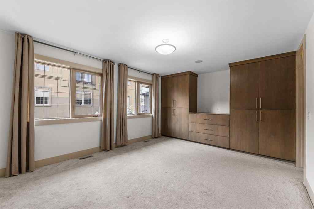 MLS® A2258017 - Unit #3 2421 29 Street SW in Killarney/Glengarry Calgary, Residential