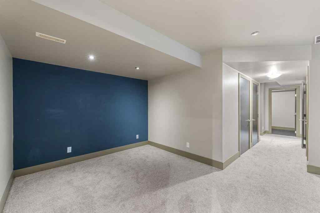 MLS® A2258017 - Unit #3 2421 29 Street SW in Killarney/Glengarry Calgary, Residential
