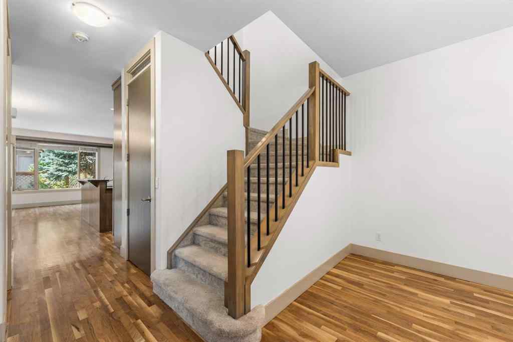 MLS® A2258017 - Unit #3 2421 29 Street SW in Killarney/Glengarry Calgary, Residential