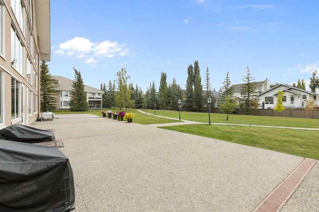 MLS® A2258024 - Unit #326 6868 Sierra Morena Boulevard SW in Signal Hill Calgary, Residential