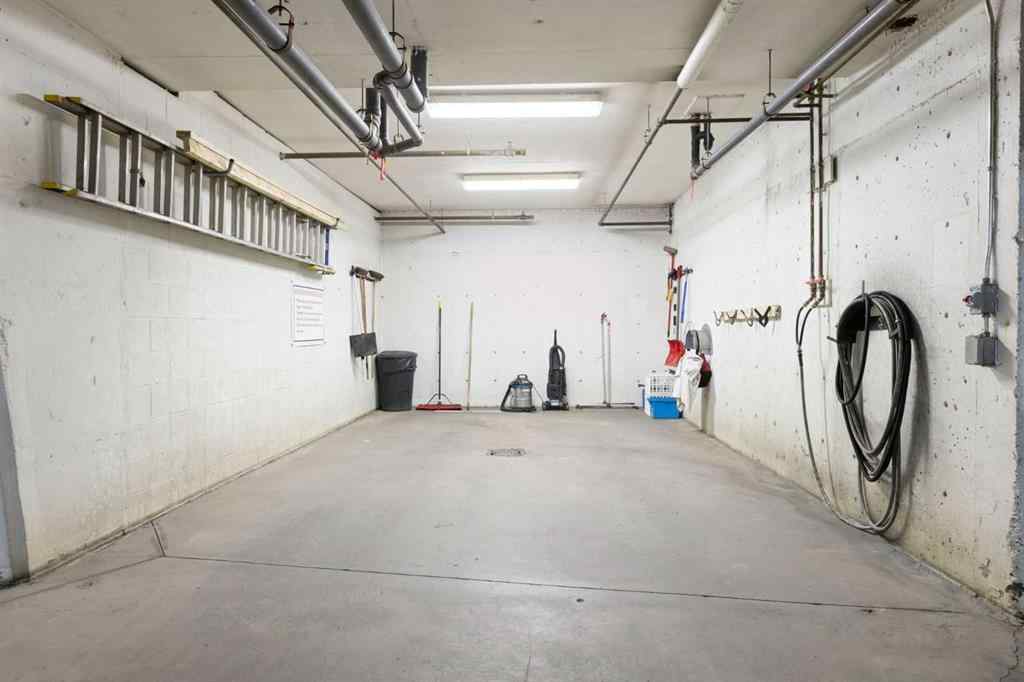 MLS® A2258024 - Unit #326 6868 Sierra Morena Boulevard SW in Signal Hill Calgary, Residential