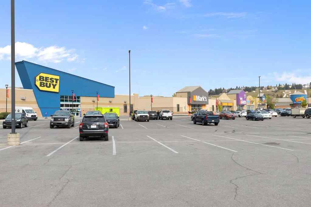 MLS® A2258024 - Unit #326 6868 Sierra Morena Boulevard SW in Signal Hill Calgary, Residential