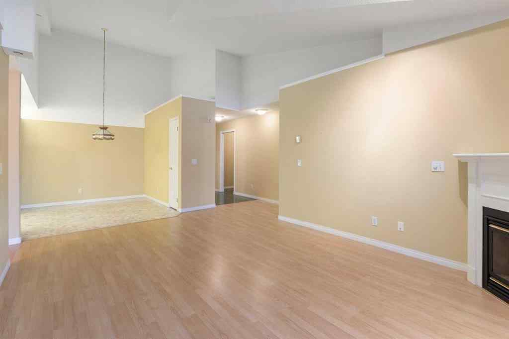 MLS® A2258024 - Unit #326 6868 Sierra Morena Boulevard SW in Signal Hill Calgary, Residential