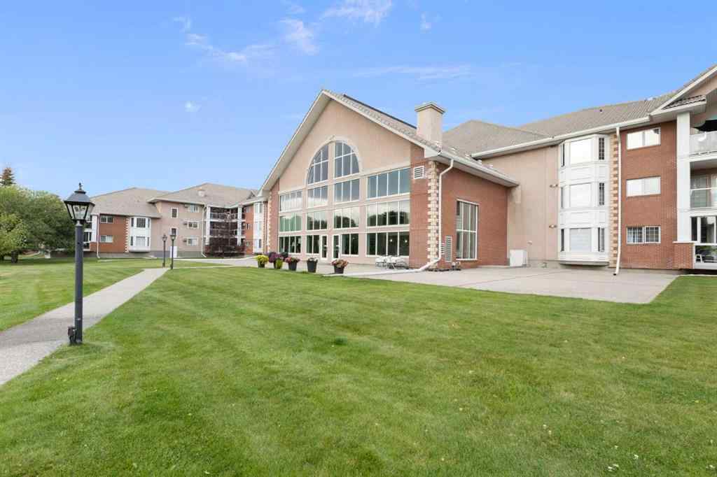 MLS® A2258024 - Unit #326 6868 Sierra Morena Boulevard SW in Signal Hill Calgary, Residential