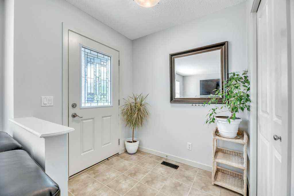 MLS® A2258026 - 4040 New Brighton Grove SE in New Brighton Calgary, Residential