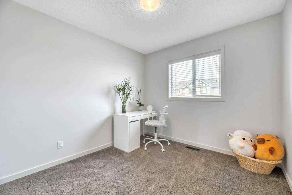 MLS® A2258026 - 4040 New Brighton Grove SE in New Brighton Calgary, Residential