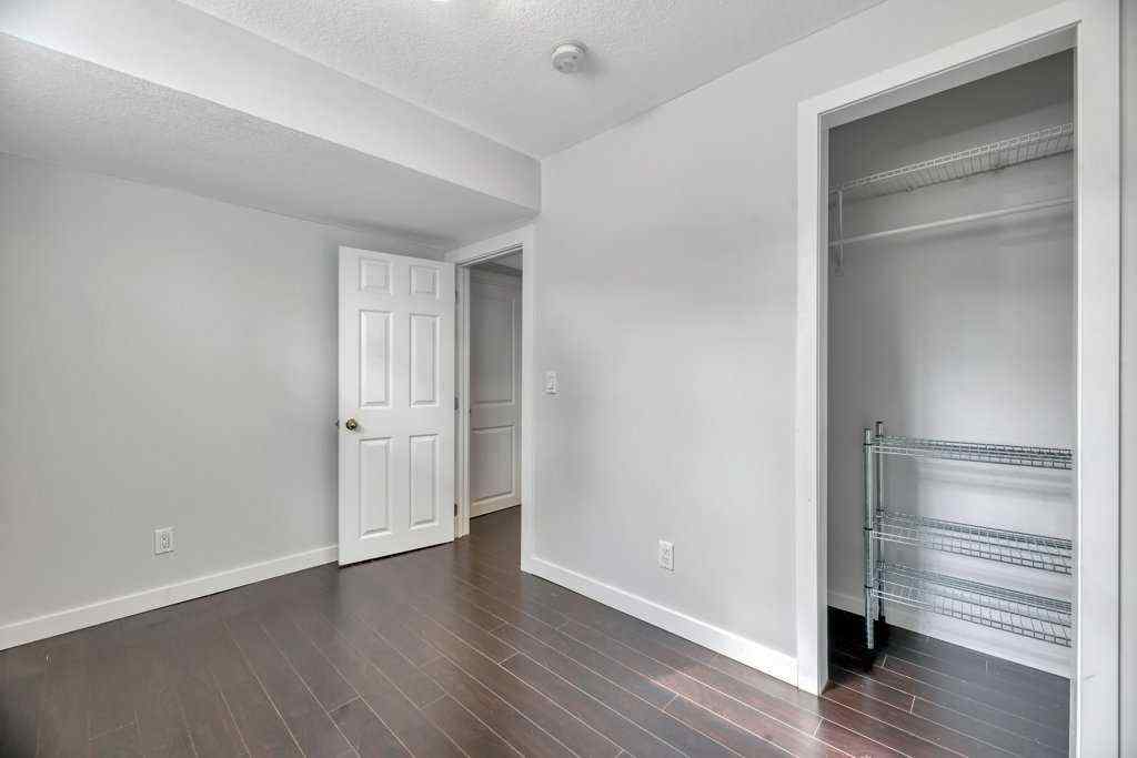 MLS® A2258026 - 4040 New Brighton Grove SE in New Brighton Calgary, Residential
