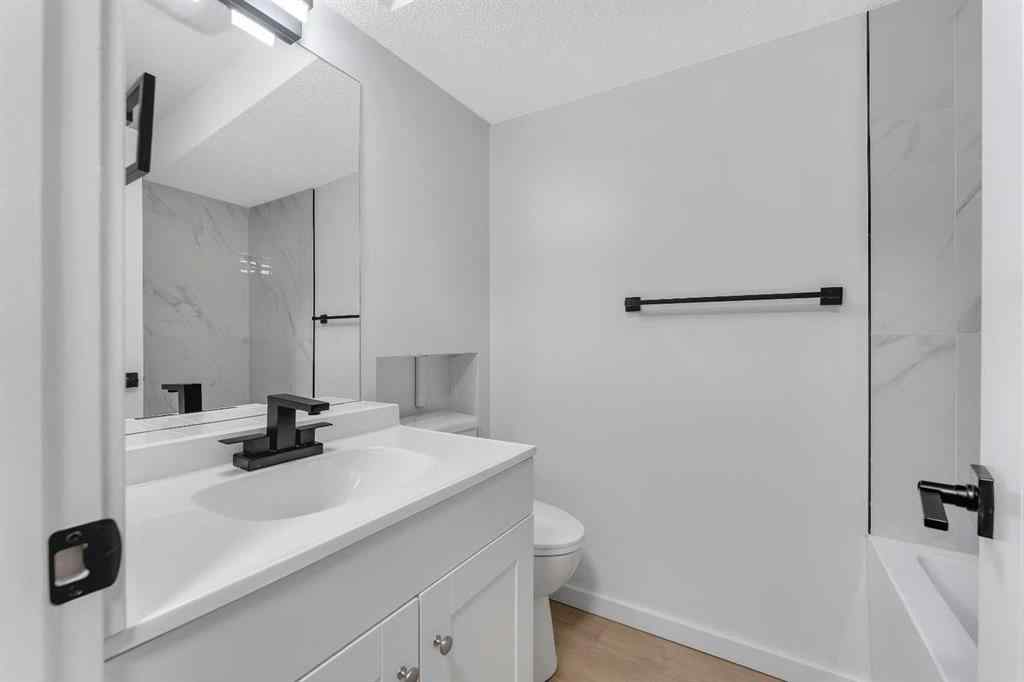 MLS® A2258027 - 1117 36 Street SE in Albert Park/Radisson Heights Calgary, Residential