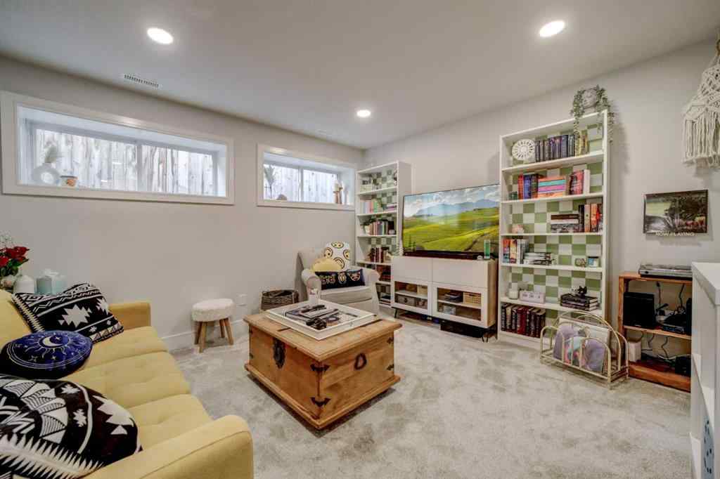 MLS® A2258032 - 127 Goldenrod Road W in Country Meadows Estates Lethbridge, Residential