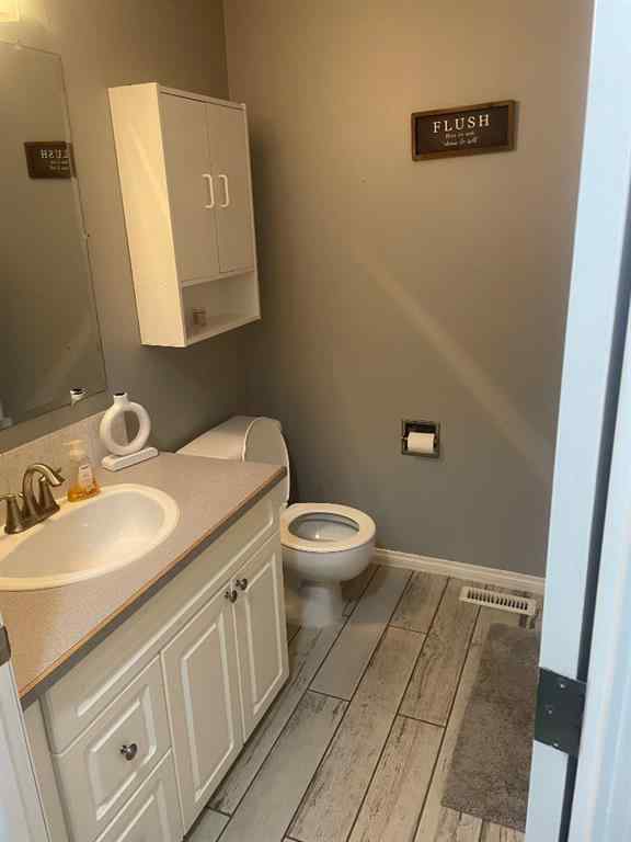 MLS® A2258033 - 8879 108 Avenue  in Crystal Heights Grande Prairie, Residential