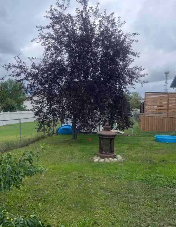 MLS® A2258033 - 8879 108 Avenue  in Crystal Heights Grande Prairie, Residential