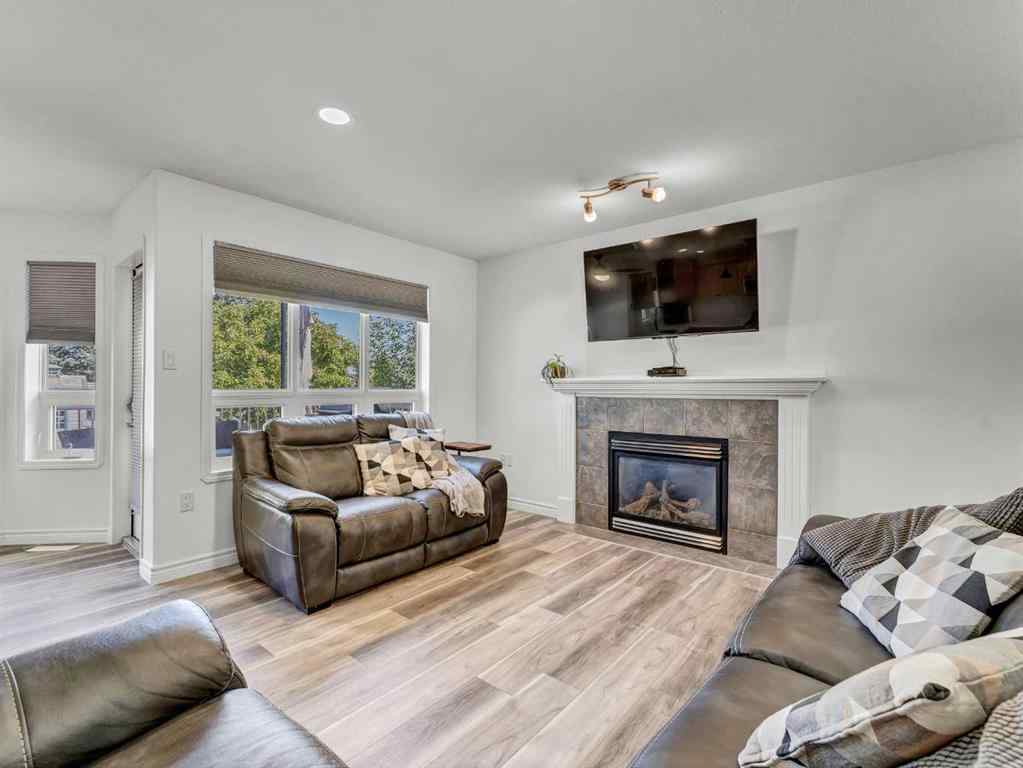 MLS® A2258041 - 175 Sundance Road SW in SW Southridge Medicine Hat, Residential