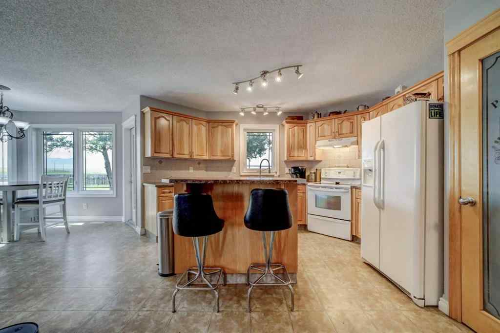 MLS® A2258042 - 1510 Twp Rd 7-4   in NONE Rural Pincher Creek No. 9, M.D. of, Residential