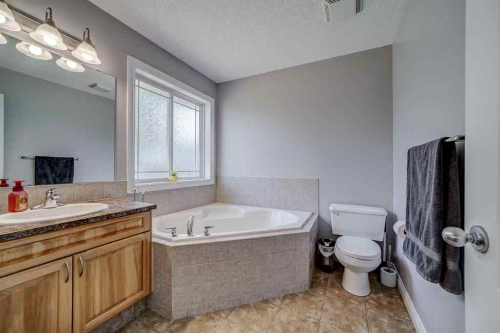 MLS® A2258042 - 1510 Twp Rd 7-4   in NONE Rural Pincher Creek No. 9, M.D. of, Residential