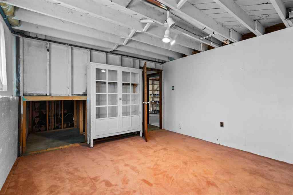 MLS® A2258043 - 18 Harmon Place SW in Haysboro Calgary, Residential