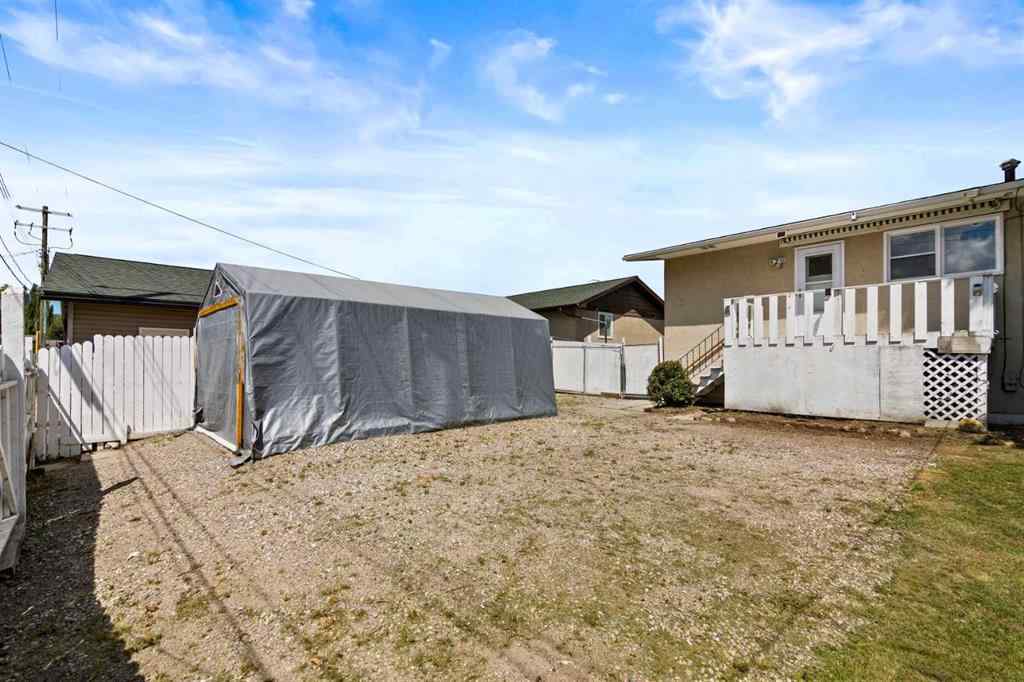MLS® A2258043 - 18 Harmon Place SW in Haysboro Calgary, Residential