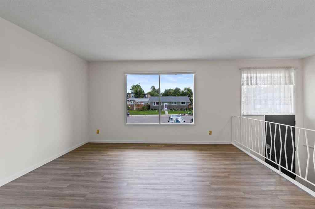 MLS® A2258043 - 18 Harmon Place SW in Haysboro Calgary, Residential