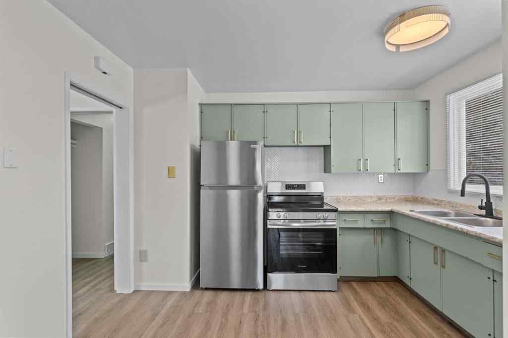 MLS® A2258043 - 18 Harmon Place SW in Haysboro Calgary, Residential