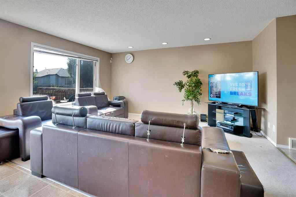 MLS® A2258047 - 228 Covehaven Terrace NE in Coventry Hills Calgary, Residential