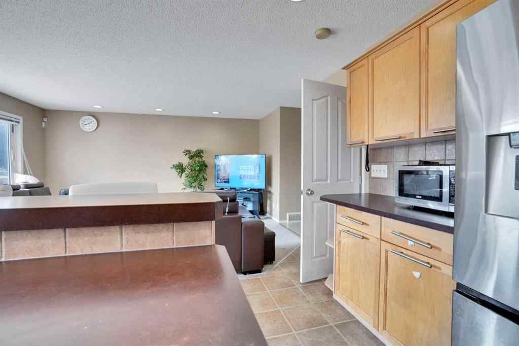 MLS® A2258047 - 228 Covehaven Terrace NE in Coventry Hills Calgary, Residential