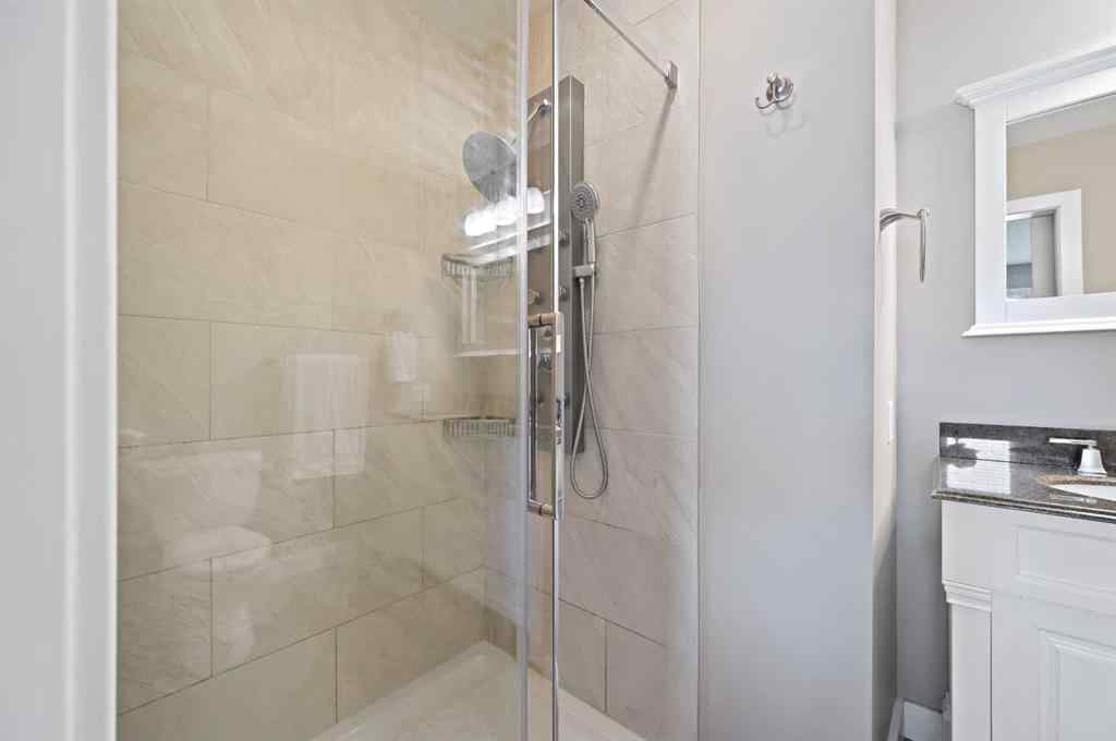 MLS® A2258048 - 439 Parkview Crescent SE in Parkland Calgary, Residential