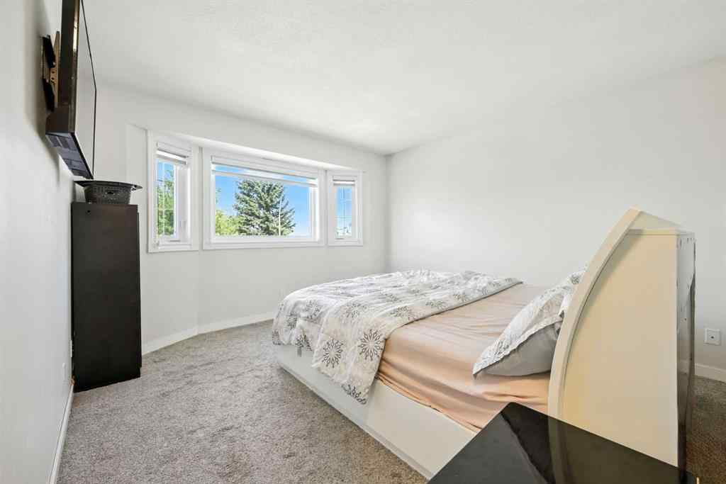 MLS® A2258049 - 99 Erin Road SE in Erin Woods Calgary, Residential
