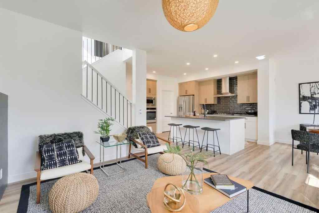 MLS® A2258052 - 87 Creekstone Common SW in Pine Creek Calgary, Residential