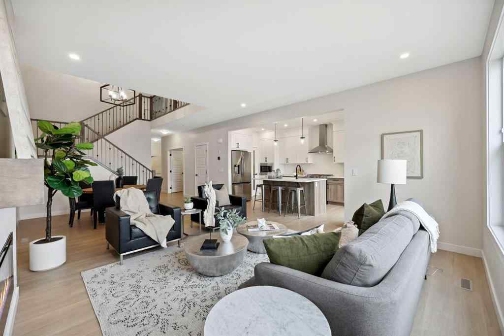 MLS® A2258060 - 43 Versant View SW in Alpine Park Calgary, Residential