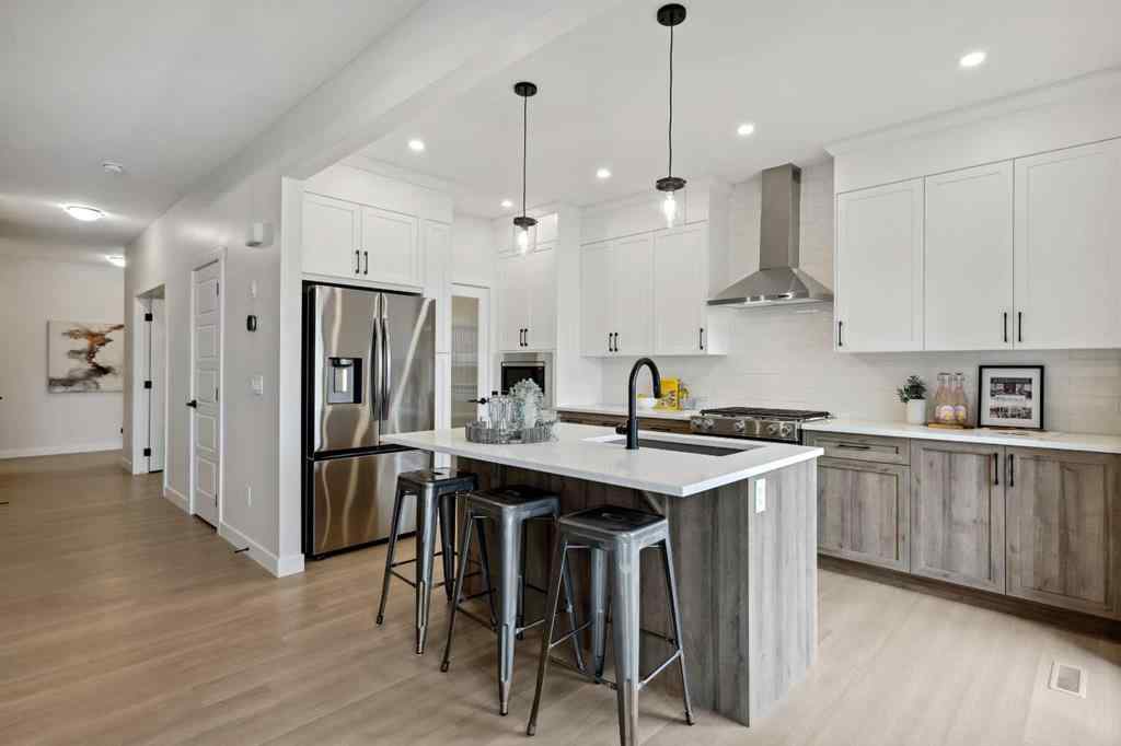 MLS® A2258060 - 43 Versant View SW in Alpine Park Calgary, Residential