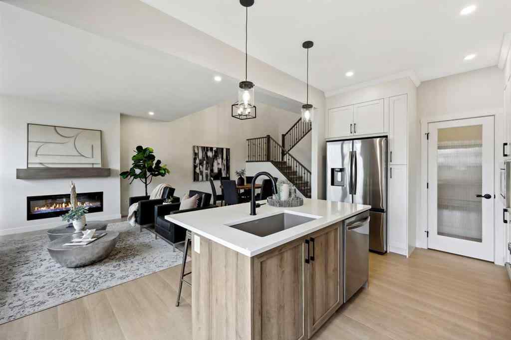 MLS® A2258060 - 43 Versant View SW in Alpine Park Calgary, Residential