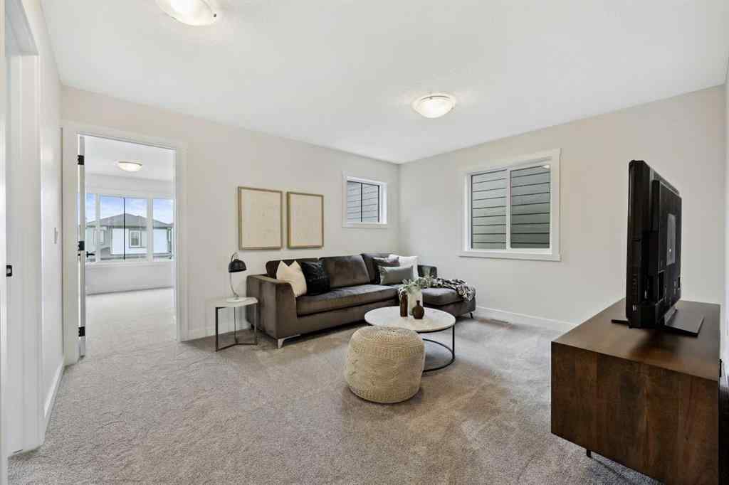 MLS® A2258060 - 43 Versant View SW in Alpine Park Calgary, Residential
