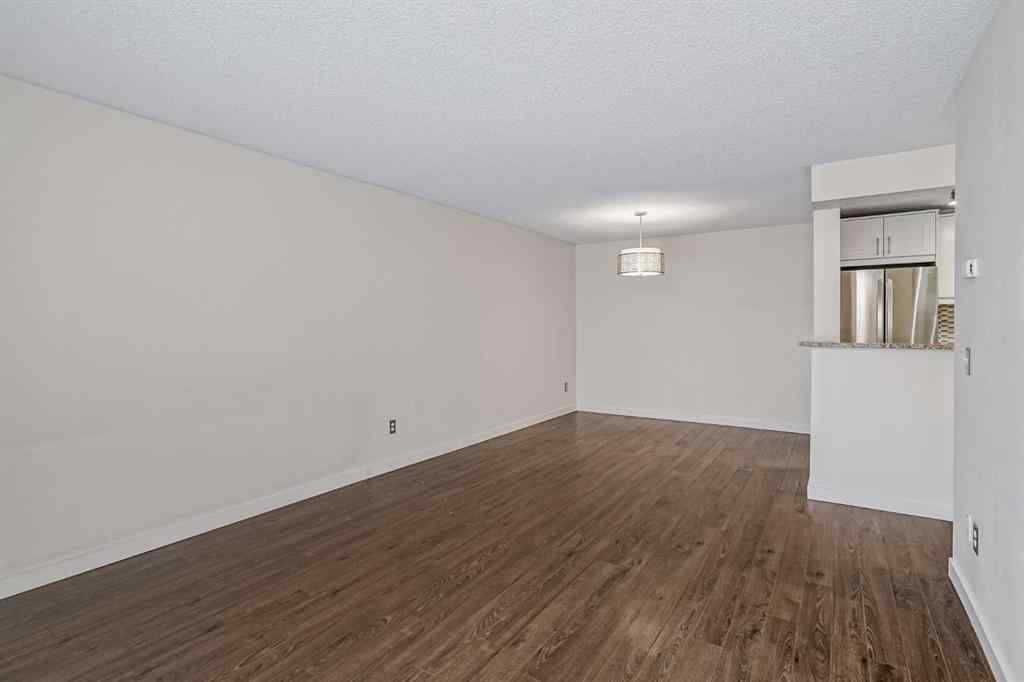 MLS® A2258061 - Unit #208 130 25 Avenue SW in Mission Calgary, Residential