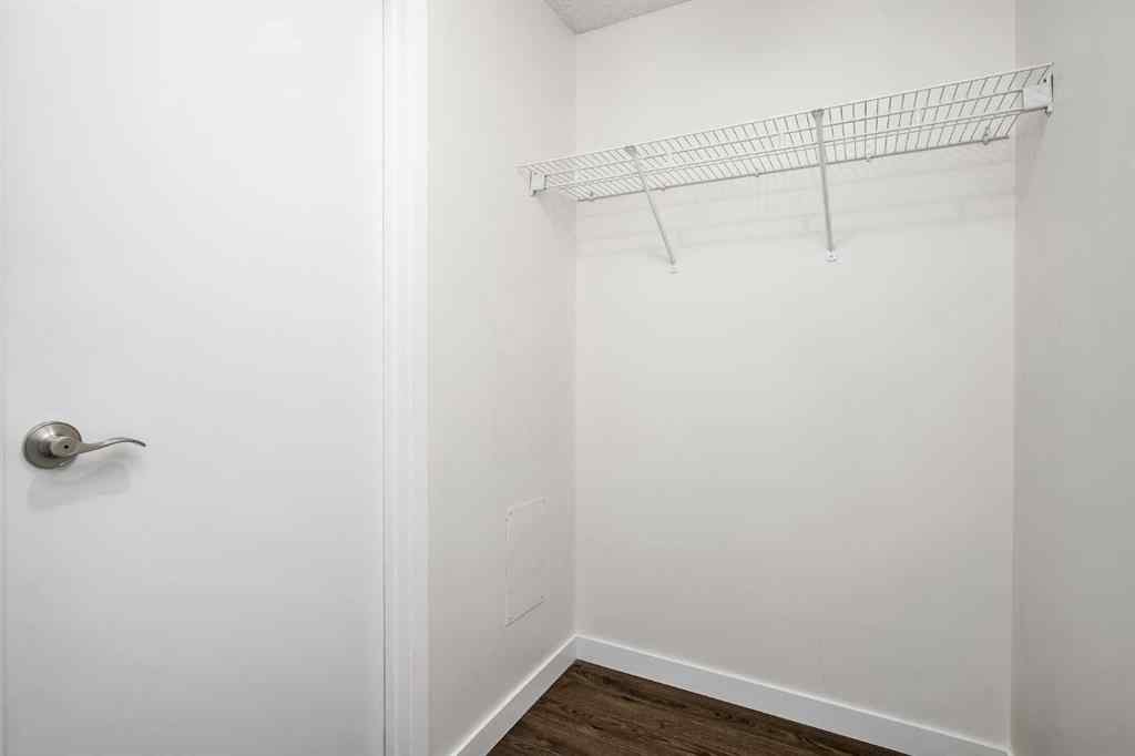 MLS® A2258061 - Unit #208 130 25 Avenue SW in Mission Calgary, Residential