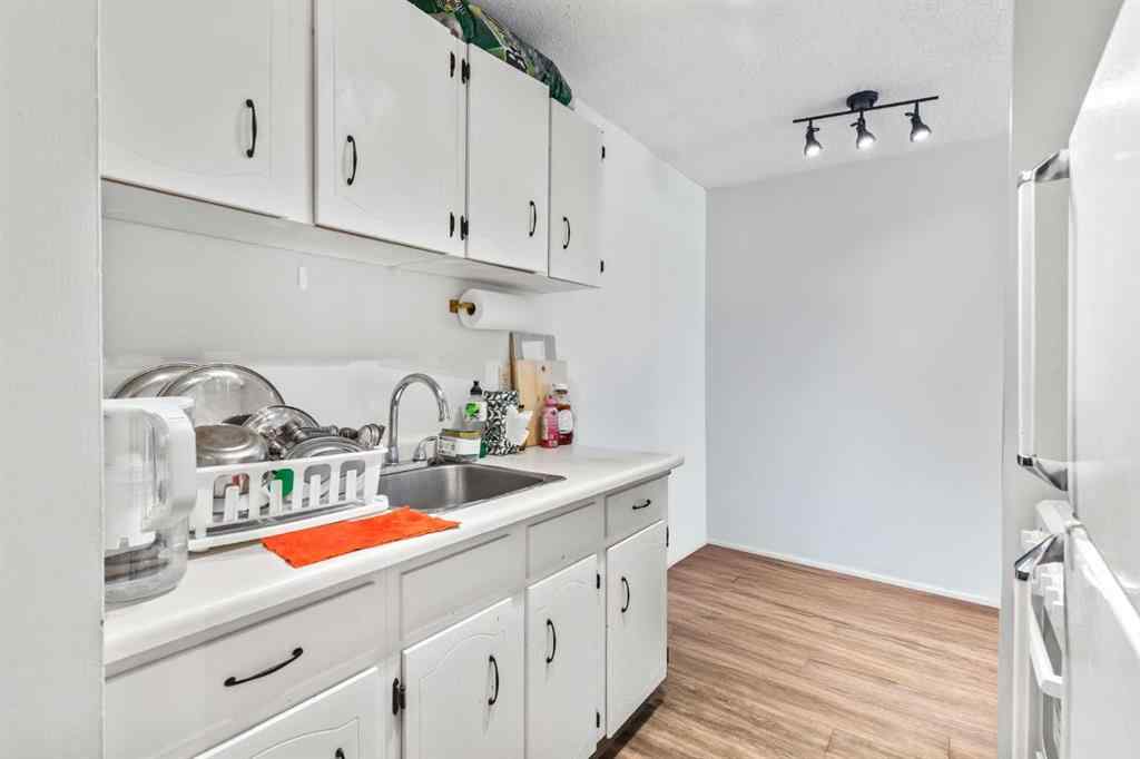 MLS® A2258070 - Unit #510 339 13 Avenue SW in Beltline Calgary, Residential