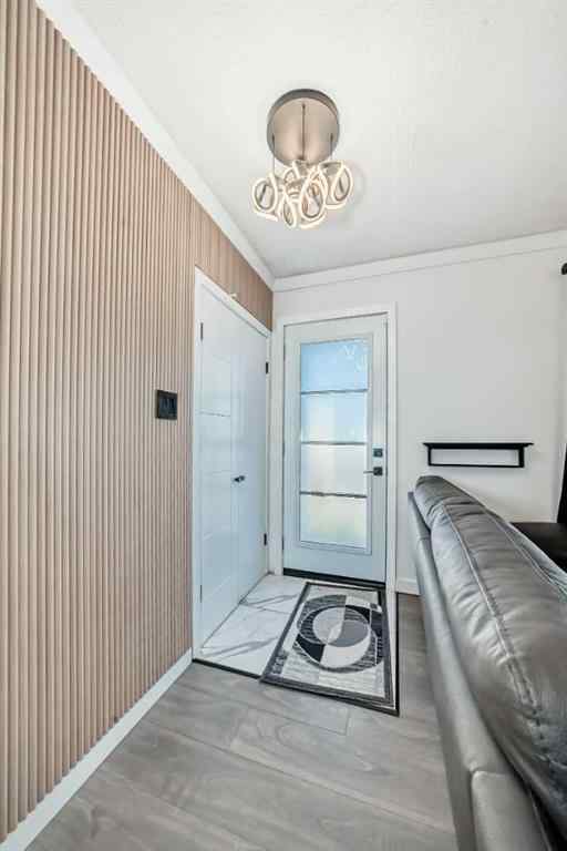 MLS® A2258077 - 4117 45 Street  in Grandview Red Deer, Residential